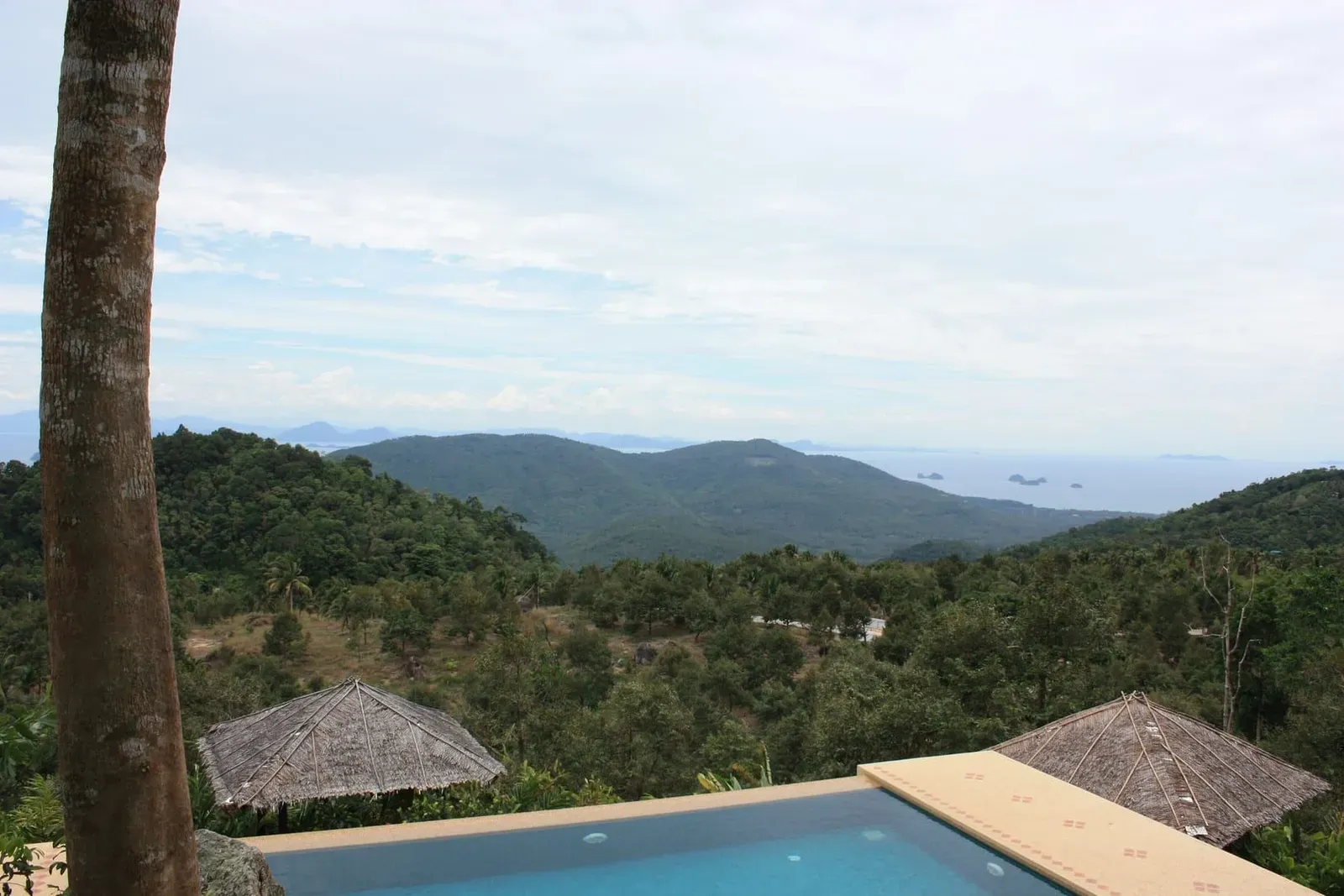 Giant Summit — Koh Samui's Ridge-Road Sunset Viewpoint