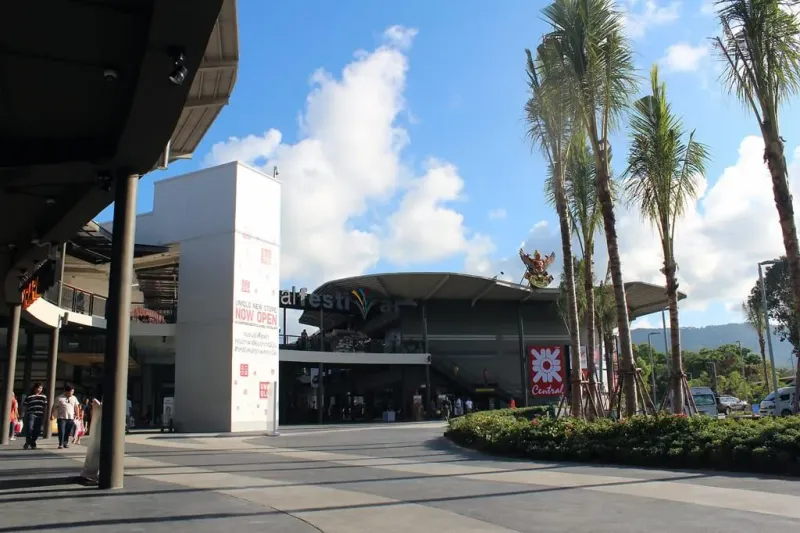 Central Samui mall storefront exterior with fashion retailer signage in Chaweng, Koh Samui