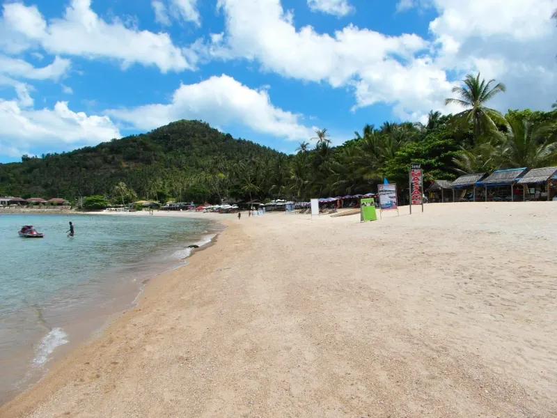 View over Chaweng Noi Beach and the Gulf of Thailand from Koh Samui's east coast hills