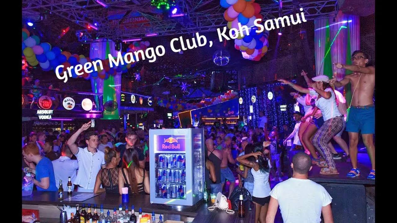 Crowd at the bar under Green Mango Club branding, Chaweng, Koh Samui