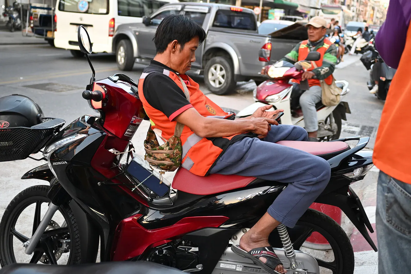Moto-taxi à Koh Samui : tarifs, sécurité et règles (2026)