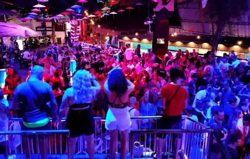 Green Mango Club exterior on Chaweng Beach Koh Samui, part of the island's beach nightlife scene