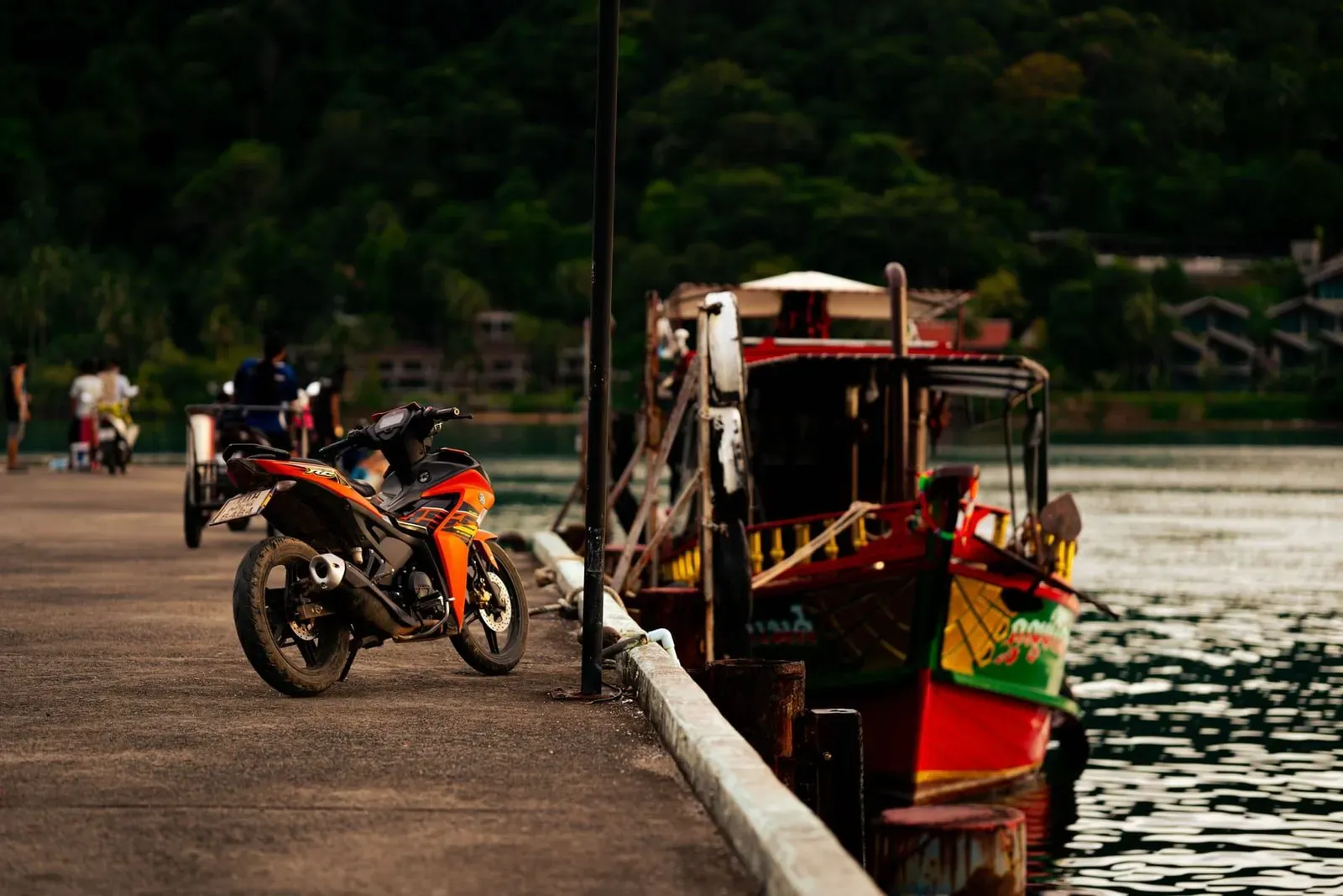 How to Get to Koh Samui from Bangkok — 4 Ways Compared (2026)