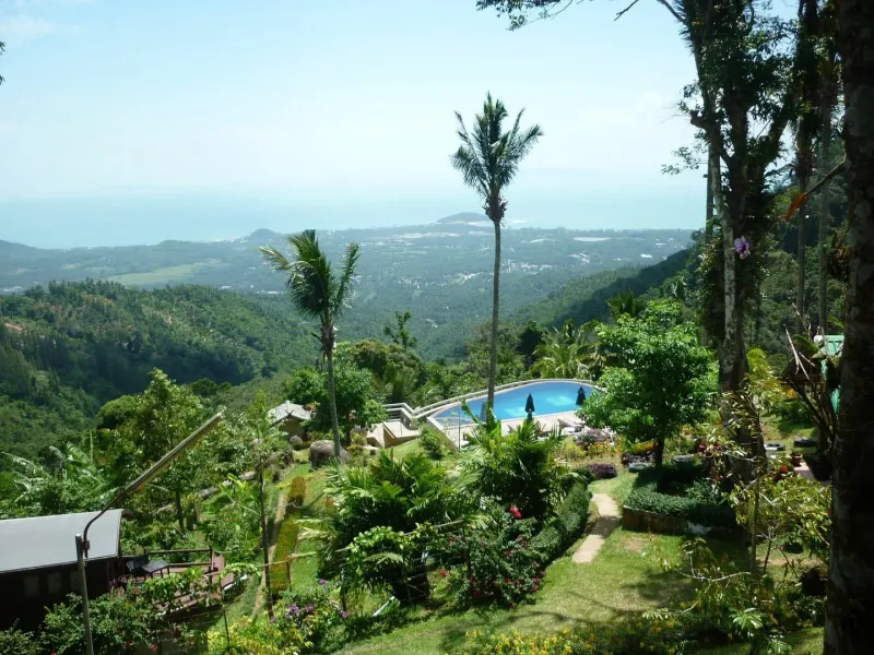 Maret district landscape on Koh Samui's south coast away from the main booking-pressure areas