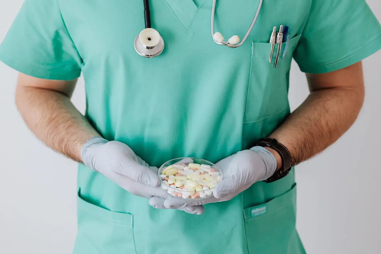 Hospitals & Clinics in Koh Samui — Costs & Insurance (2026)