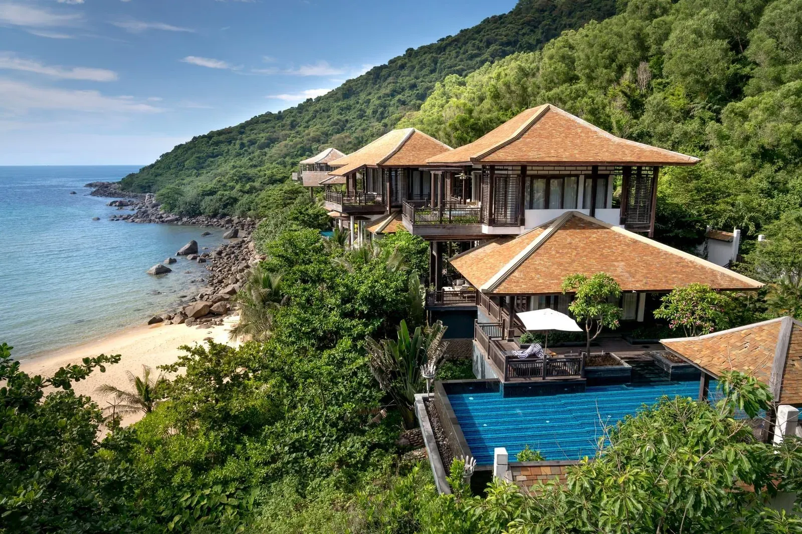 Tropical villa with private pool and beach access typical of Koh Samui five-star resorts