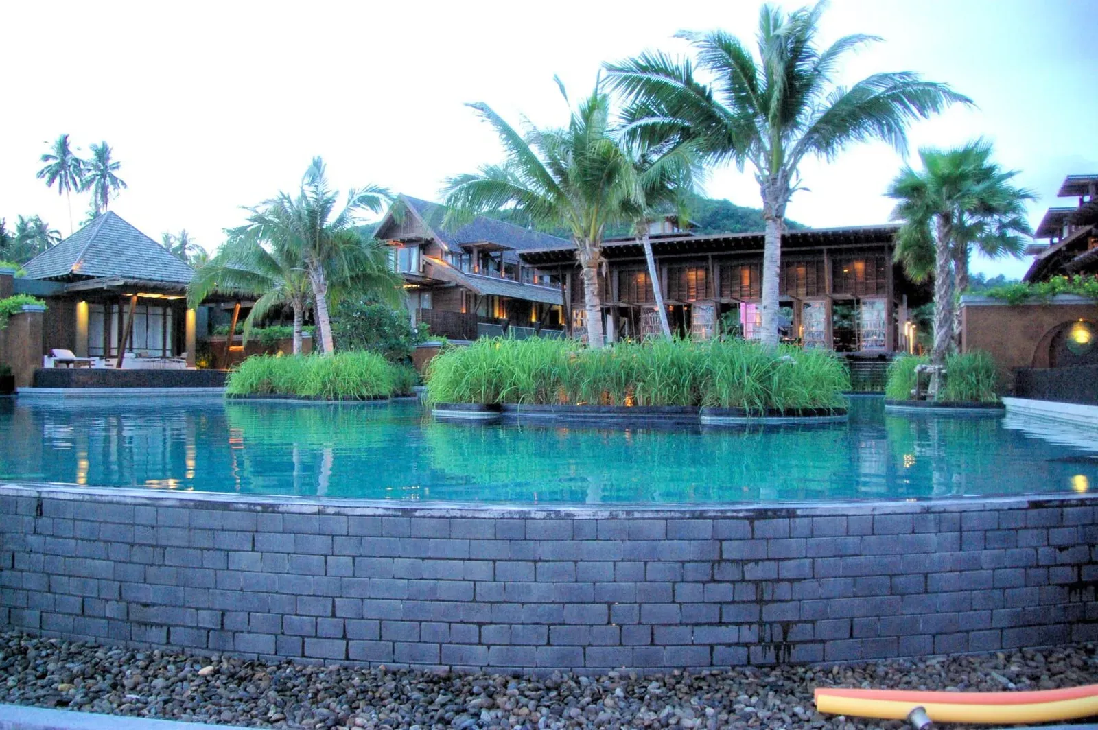 Mai Resort, Pool, 2010