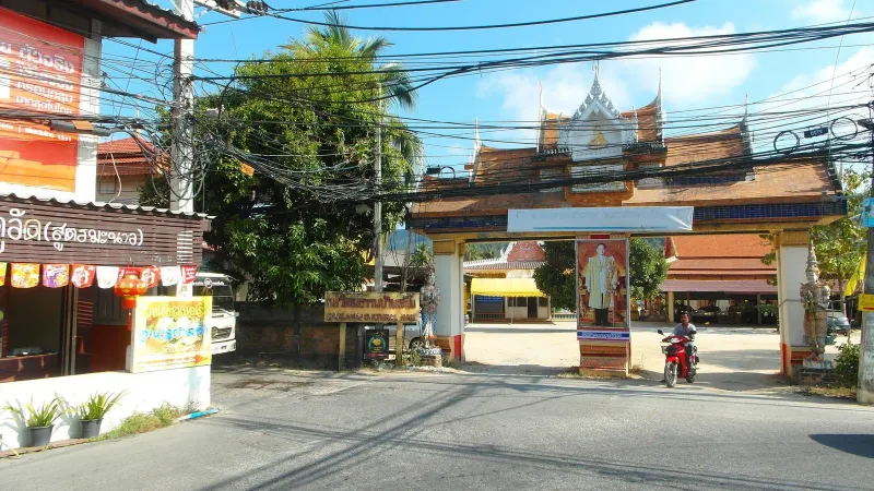 Multi-tiered roofs and traditional gables of Wat Lamai, Koh Samui