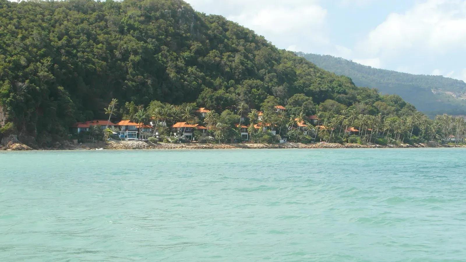 Maenam to Magic Garden Traverse: Koh Samui's Grand Ridge Hike