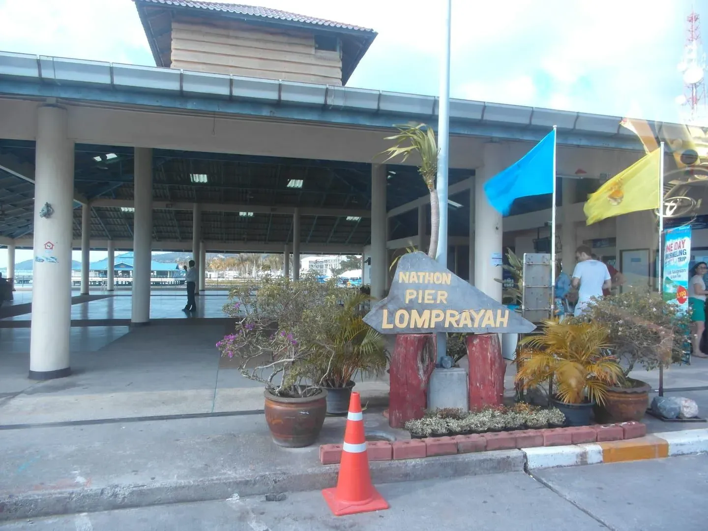 Nathon Pier, Lomprayah, Ko Samui, Februar 2014