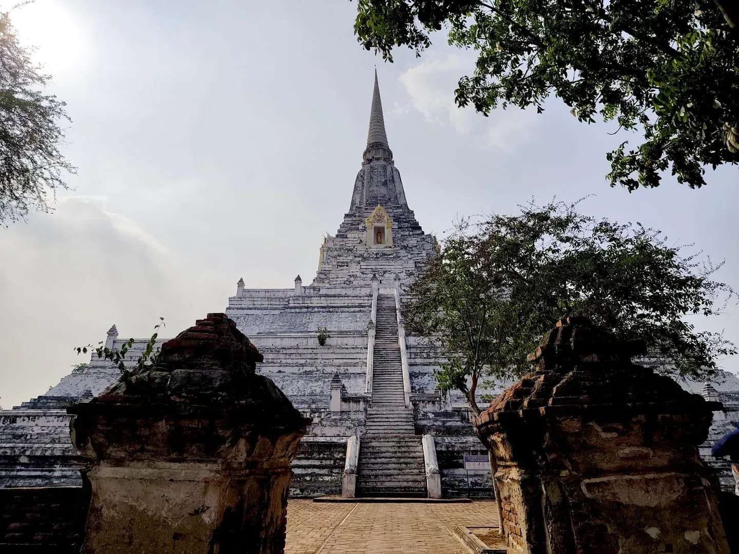 Wat Phu Khao Thong: The Golden Mount of Koh Samui