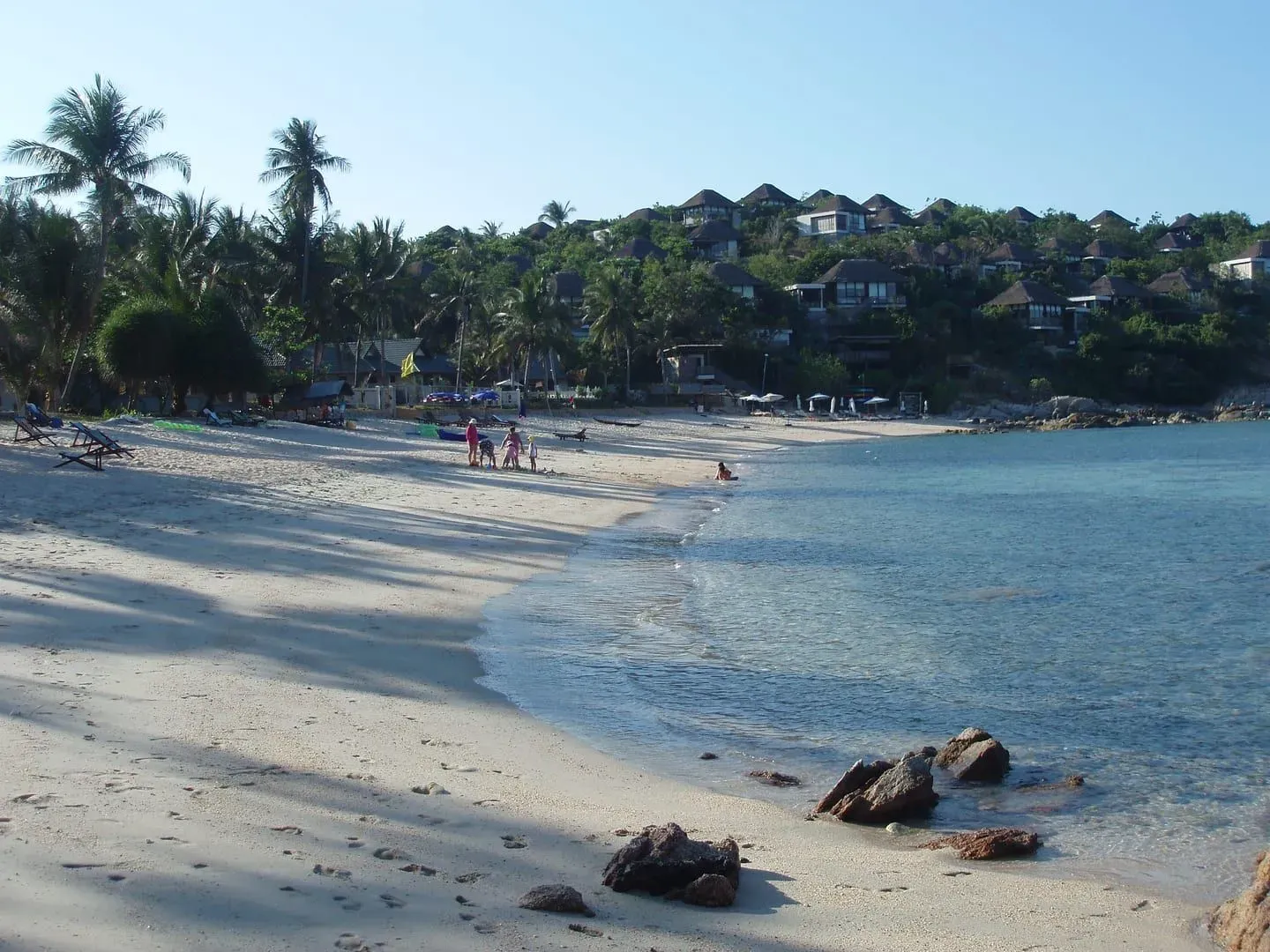 Samrong Bay Beach — Koh Samuis abgelegene Six-Senses-Bucht