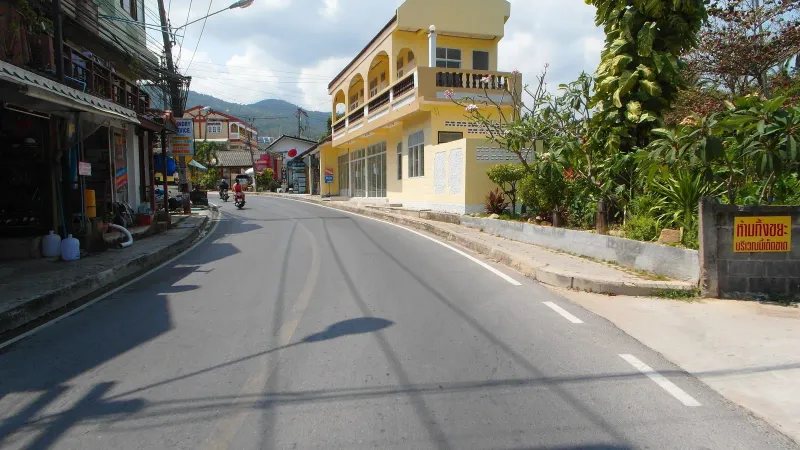 Koh Samui landscape near Chaweng Noi, the neighborhood where Superpro Samui's training resort sits