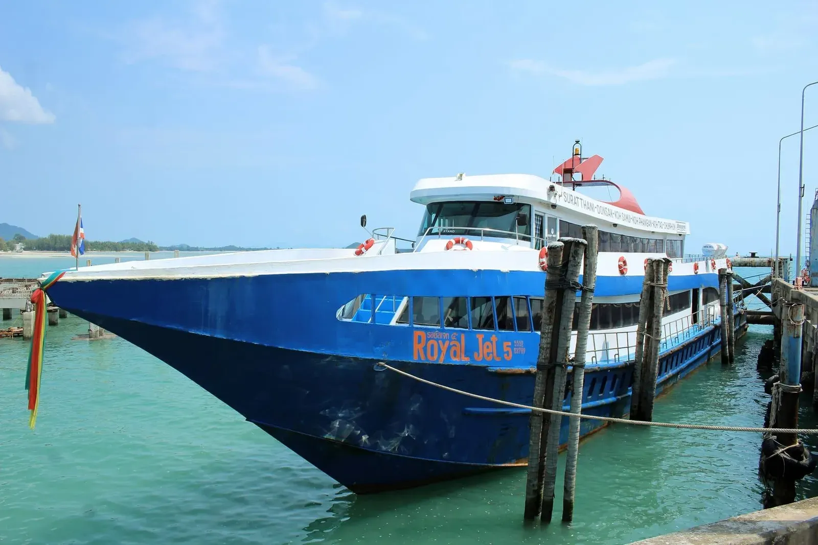 Surat Thani to Koh Samui — Bus + Ferry, Airport & Train Options (2026)