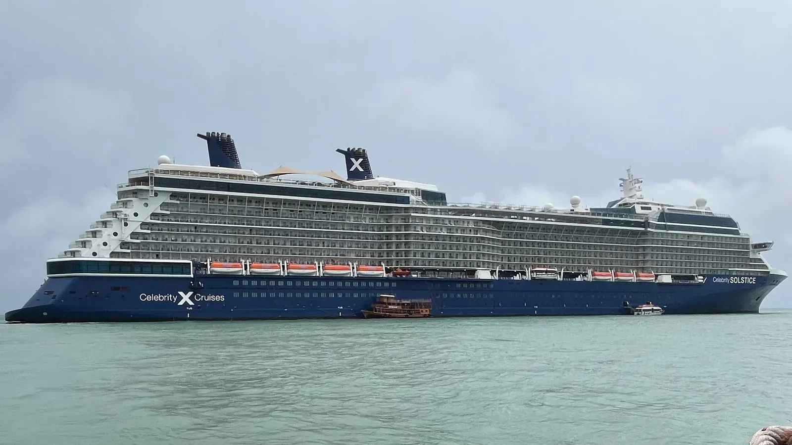 Vor Anker vor der Küste von Koh Samui, Thailand