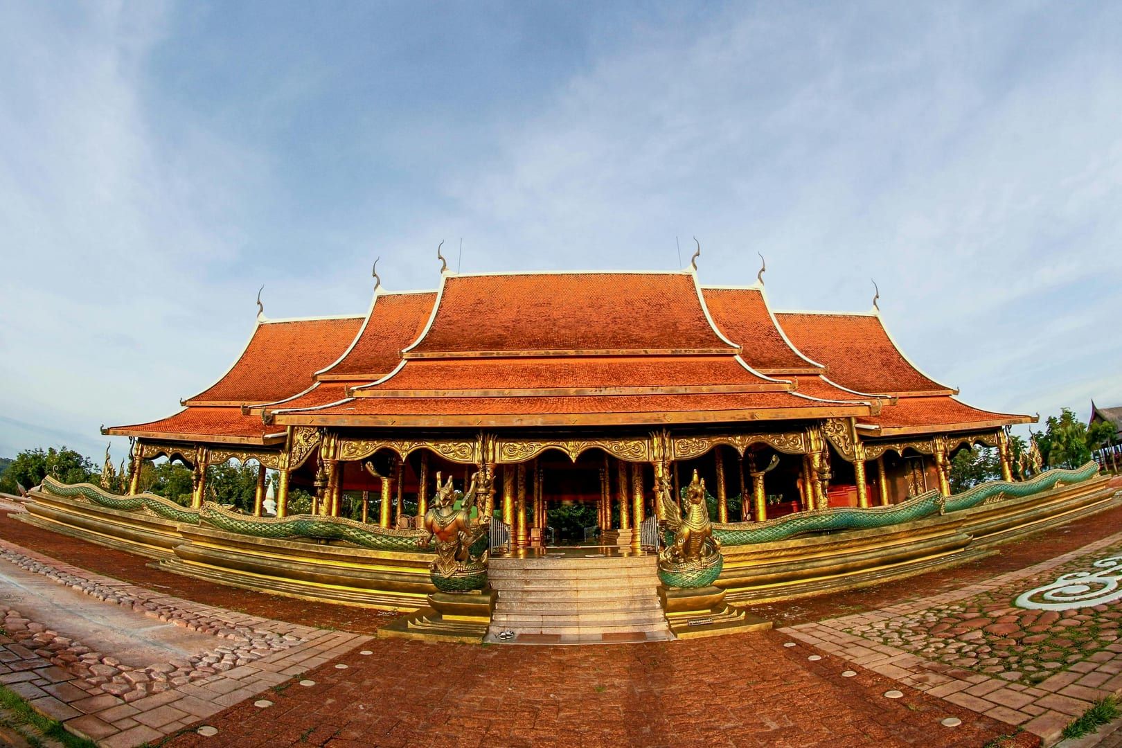 Wat Phu Khao Thong — The Golden Mount of Koh Samui